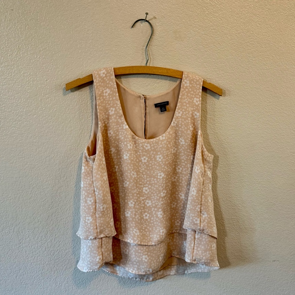 Floral Muted Peach Sleeveless Tiered Ann Taylor Top